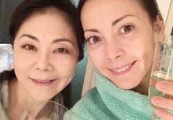 「保護者会に黒ずくめ＆サングラスで出席」土屋アンナ、昨年他界した母からの“教え”に感謝「シングルでミックスの子を育てるって叩かれやすいから…」