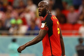 【W杯】敗退に怒り爆発のベルギーFWルカク、ベンチ破壊に海外驚愕「涙を流し…」「感情を露わに」