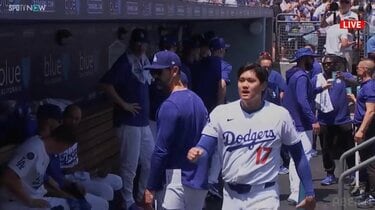 大谷翔平が“真っ先に感謝を伝えた”ファインプレーの新同僚…ベンチで目