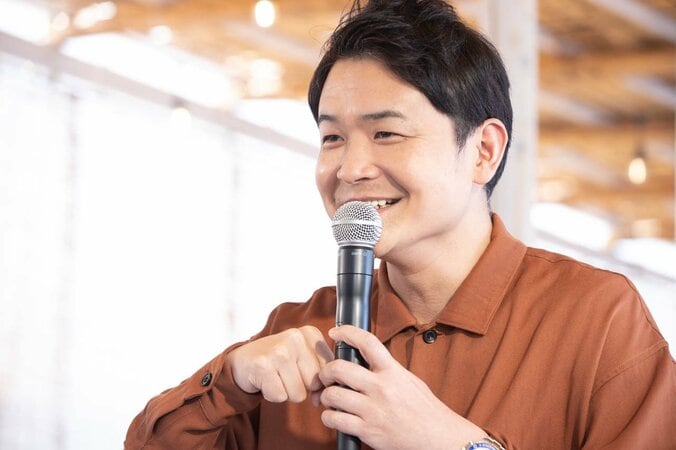 千鳥がギネス記録　“20メートル”巨大イカゲソ串を完成 7枚目