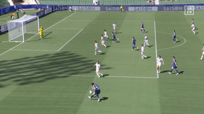 「極上だ」なでしこジャパン切り札、美しすぎる“放物線クロス”で大仕事！追加点アシストの瞬間「やっぱ千葉玲海菜が入ると点が入る」【女子アジアカップ】 5枚目