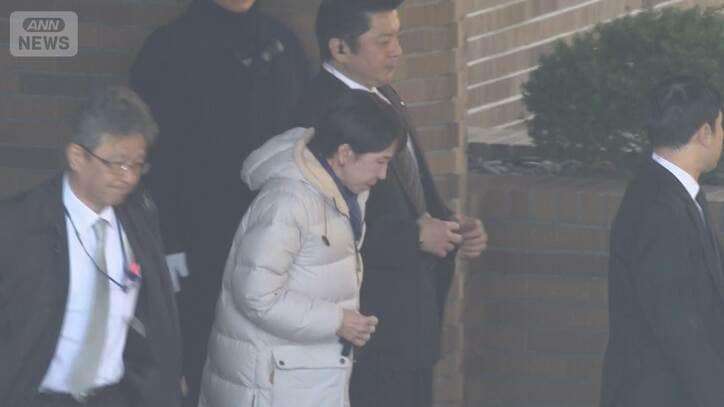 2月1日、総理公邸から移動する高市総理