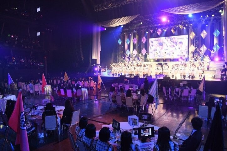 岡田奈々、抽選で交渉権を2度獲得する強運ぶり　AKBドラフト会議が開催