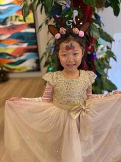  小原正子、トナカイ姿の娘を公開「真っ赤なお鼻のこうめちゃん～」 