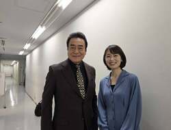 高橋英樹、朝倉あきとの2ショットを披露し「とてもほほえましい」「身内みたいな感じですね」と反響