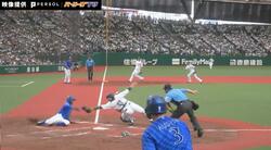 イチロー級のスーパープレー！？捕手のタッチをかいくぐり生還！DeNA・森敬斗の“忍者走塁”が炸裂した瞬間「青忍者やんけｗ」「天才で草」
