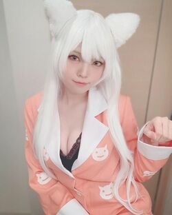 コスプレイヤー・ゆいなが「〈物語〉シリーズ」ブラック羽川に変身！「可愛すぎる」「尊い」とファン歓喜