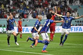 【W杯】日本が決勝トーナメント進出！　スペインに2-1大逆転、歴史的“大金星”でグループ首位突破