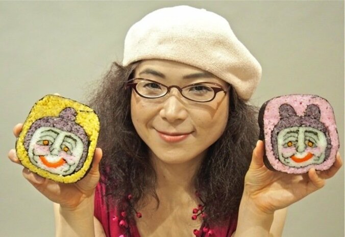 日本の伝統巻き寿司で斬新な現代アート　海外でも話題の“巻き寿司アーティスト”たまちゃん 2枚目