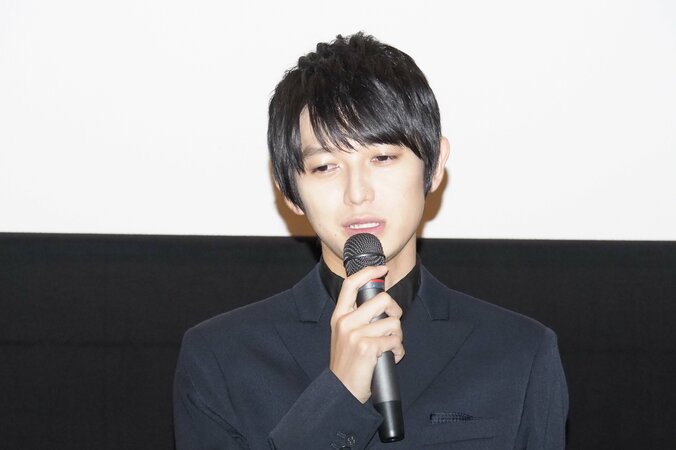 本郷奏多、学生時代のモテ事情をクールに告白「人並み以上くらいじゃないですか？」 1枚目