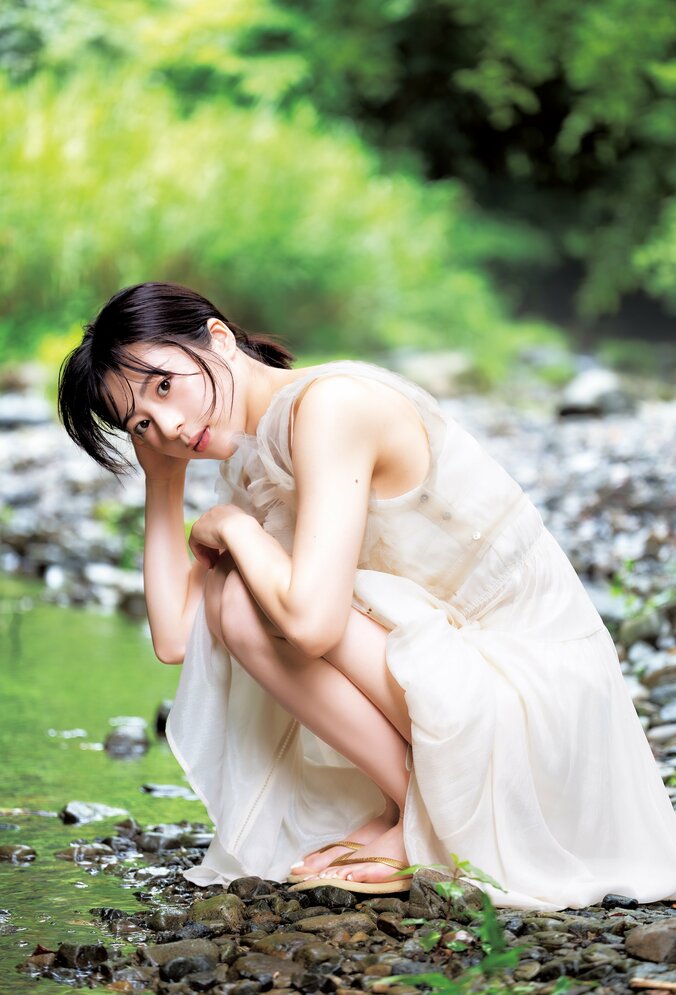 『おとうさんといっしょ』竹内夢が初グラビア 弾ける笑顔の“暑中見舞い”  『週刊ヤングジャンプ』初登場 1枚目