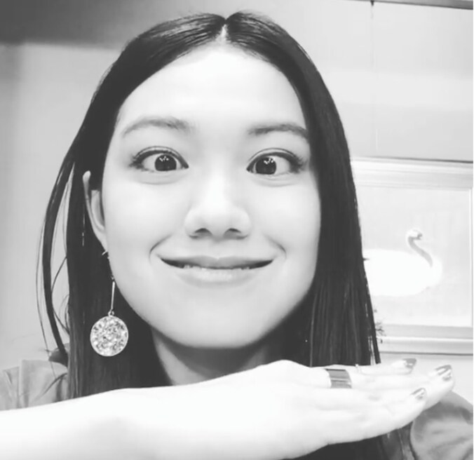 二階堂ふみ、志村けんと鶴瓶との３ショット公開　「アイーン」も披露 2枚目