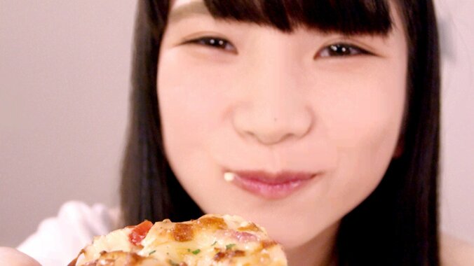 『愛と平和をトッピング！ピザは世界を救う』トゥラブのメンバー達が、メシテロ敢行 7枚目