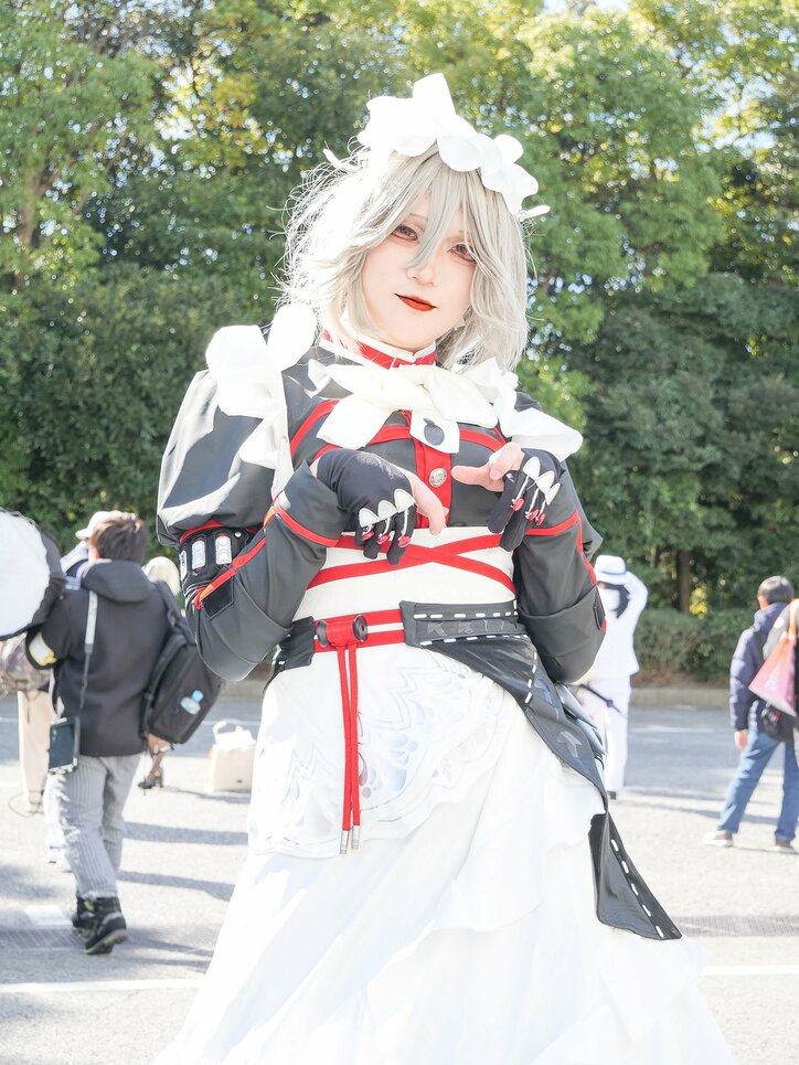 【写真・画像】『ゼンレスゾーンゼロ』アレクサンドリナ・セバスチャンコスプレ画像　2枚目