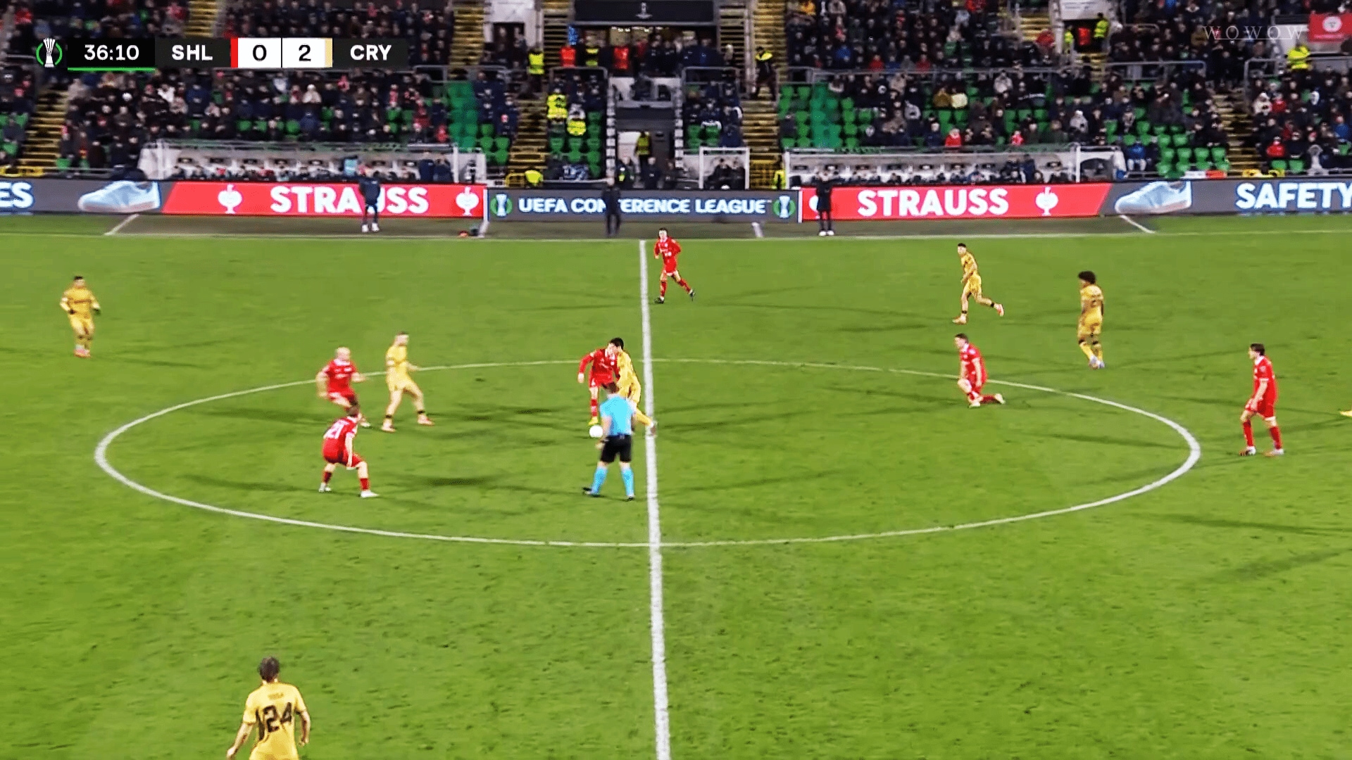 中盤で囲まれた鎌田大地だったが極めて冷静だった