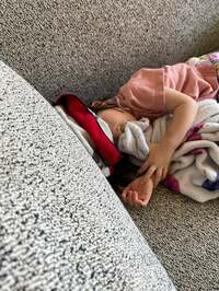 登坂淳一『姉妹そろって』