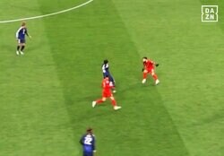 「タケえぐ…」久保建英の“急加速ドリブル”に仰天！「剥がすの本当うまい」「異次元」「やべえな」敵２人をスラロームで瞬殺→決定機演出にスタジアム沸騰