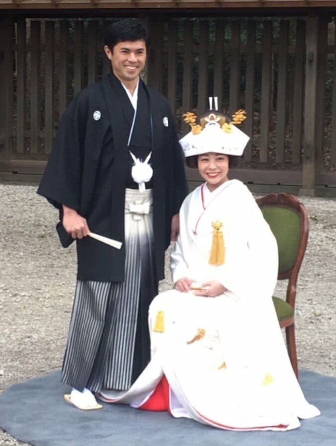 小島よしお、明治神宮で結婚式 「どっしりした夫婦目指して精進したい」 3枚目