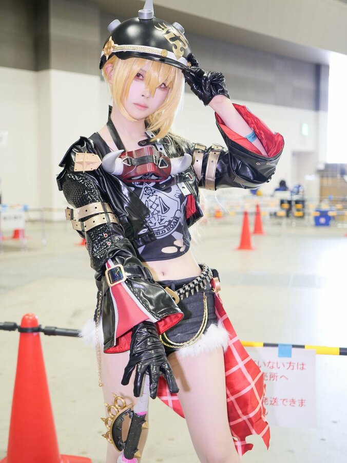 [照片/圖片] 「想把Lucy-chan帥氣的一面完全呈現出來」迫力滿點的棒球棒《絕區零》Cosplay 4