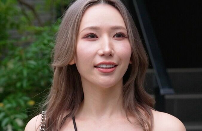 【写真・画像】「昨年1月に離婚＆8月にデビュー」33歳新人セクシー女優、再婚願望を告白「4年間レスだったから性欲が爆発している」　1枚目