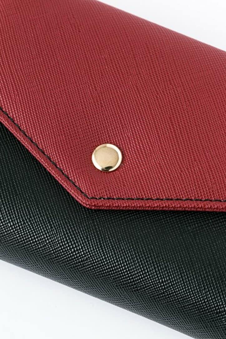 アニメ『K RETURN OF KINGS』伏見猿比古と八田美咲イメージのコラボアイテムが登場！　冬パンプスが普段使いにぴったり