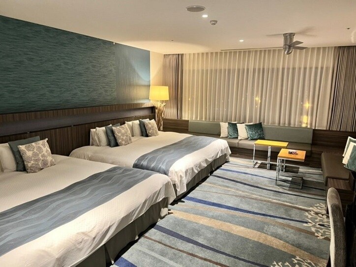  薬丸裕英、宿泊したホテルの客室の様子を公開「デザインと空間がとても気に入りました」 