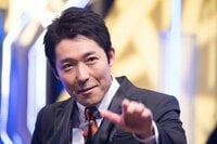 「僕はただのド変態」“発信欲”が原動力、教育系YouTuberの素顔