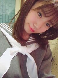 菜乃花、セーラー服のオフショット公開「非常にお恥ずかしい!」と照れる