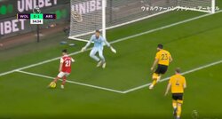 “ベルベットの左足”炸裂 ジャカに代わって緊急出場のヴィエイラが見せた秀逸アシストに称賛の嵐「あれを通せるのやばいな」