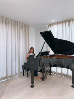 川崎希、息子のために購入した1500万円の品を公開「予算の3倍くらい高くてびっくり」 