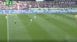 「めっちゃ飛ぶやん！」ブレーメンGK長田澪、美しすぎる“高精度ロングフィード”炸裂「超上手いな」局面を変える“一撃必殺のパントキック”