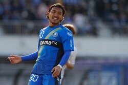 残留争いで重要なシックスポインター！ 小野伸二加入のFC琉球攻略の鍵は、ゼルビアの“漆黒のストライカー”