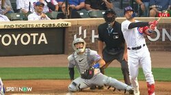 鈴木誠也、かっこいい完璧6号ソロからまさかのずっこけ 審判も相手も「大丈夫？」に本人も照れ笑い＆ファン爆笑「滑ったｗ」「こけた」