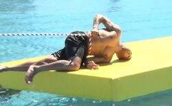 超怪力・関口メンディー、LIL LEAGUEメンバー6人まとめての綱引き対決でまさかの展開に！驚きの顛末にメンバー大爆笑