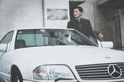 『孤狼の血 LEVEL2』より日岡（松坂桃李）所有？10台のベンツをプレゼント