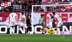 背中に目が付いてる？ オシャレすぎる“超絶ヒール弾”に騒然！「あの体勢であのコースは予想外」「素晴らしいテクニック」敵５人を翻弄したゴラッソ