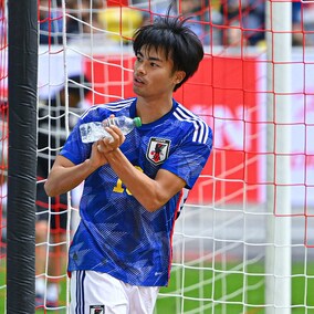 発熱の三笘薫、日本代表合流がついに決定！Ｗ杯初戦までにコンディションは上がるか？