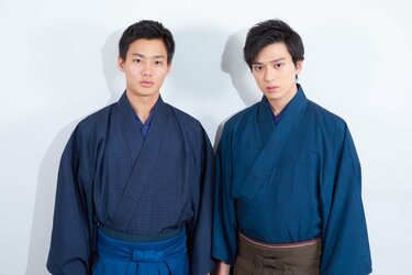 ちはやふる（広瀬すず 新田真剣佑 野村周平）この3名が直接サイン