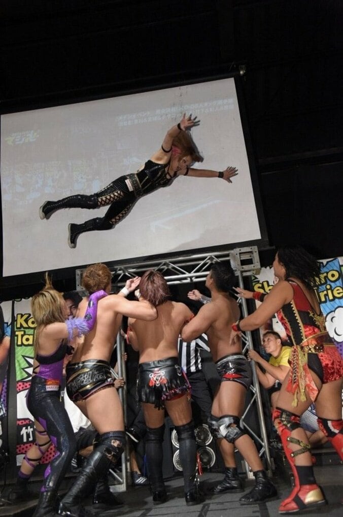 「まだ里村明衣子、お前の首を取ってない」　男と女の全力真っ向勝負！センダイガールズ対ALL OUTが開戦！ 2枚目