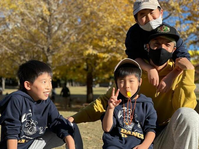  2700ツネの妻、息子達に説教した理由を告白「毎日の悩みであります」  1枚目