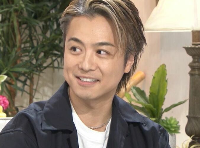 【写真・画像】元NHK・中川安奈アナ、学生時代の推しだった男性アーティストと対面しメロメロ！猛アプローチに山里「怖い」　1枚目