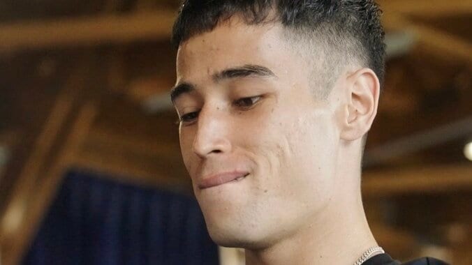 【写真・画像】「下品なお笑い嫌い」 “めったに笑わない男”が18歳底辺クリエイターに敗北？ 視聴者「これは笑う」「勢いで負けたw」　1枚目