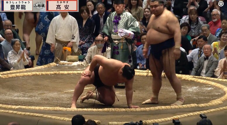 「控えた方がいい」高安に苦言 元横綱・若乃花、豊昇龍に“まさか”のアクシデント発生で見解