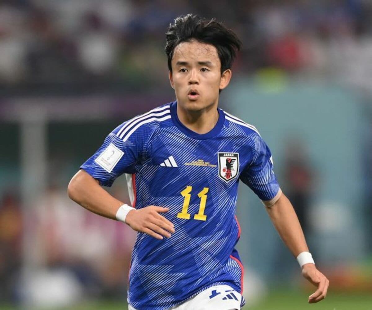 【送料無料キャンペーン】 前半は僕が一番よかった」スペイン戦、失意のHT交代となった久保 ウェア