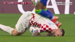 イライラのネイマールが暴挙！ 相手選手に悶絶カーフキック「めちゃくちゃ蹴っとる」批判殺到