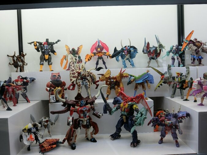 歴代コンボイが勢ぞろい　『トランスフォーマー』イベントに女性ファンも数多く来場 11枚目