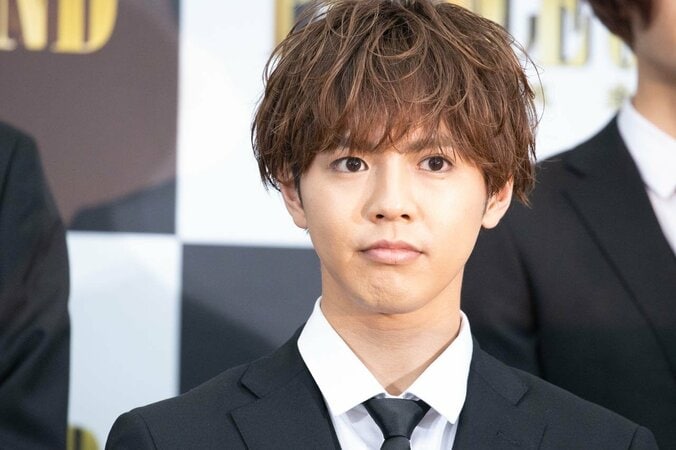 鈴木伸之、理想の王子様を告白「片寄君に抱かれるなら嬉しい」映画『PRINCE OF LEGEND』完成報告会見 3枚目