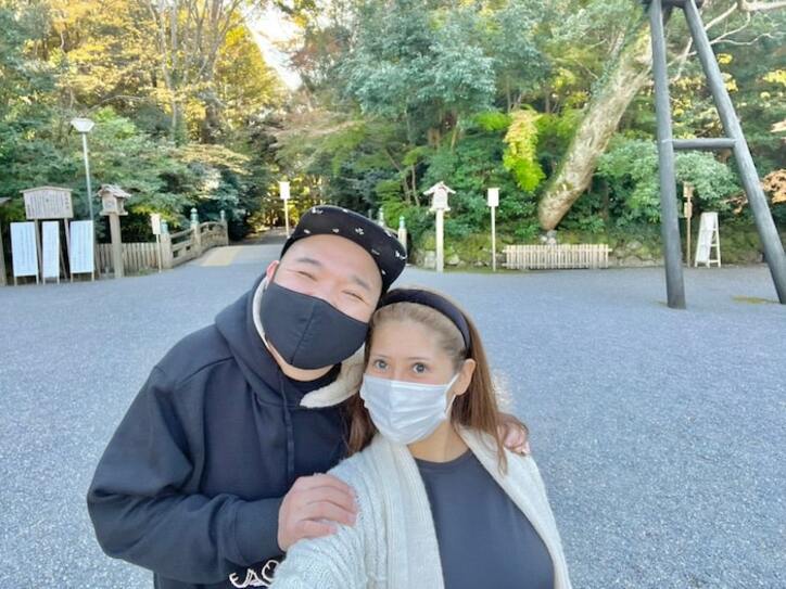  内山信二の妻、夫と安産祈願に訪れるも失敗「我々は何しに行ったんだ」 