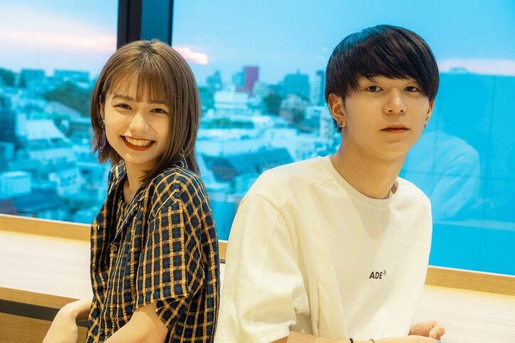 ⾜⽴佳奈、新曲のモデルは『今⽇好き』のあの子? ⾜⽴佳奈×人気高校生・のあ対談インタビュー