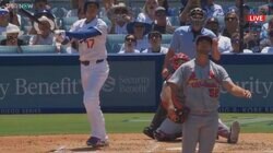 大谷翔平の衝撃39号ホームランでボールが“大争奪戦”に…お待たせ10戦ぶりは“メモリアル”弾→ファンも大慌ての一部始終